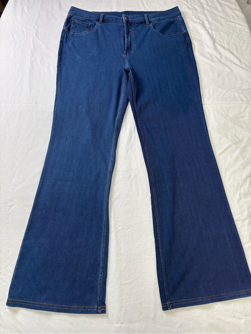 HALARA Navy Blue Flare Jeans
